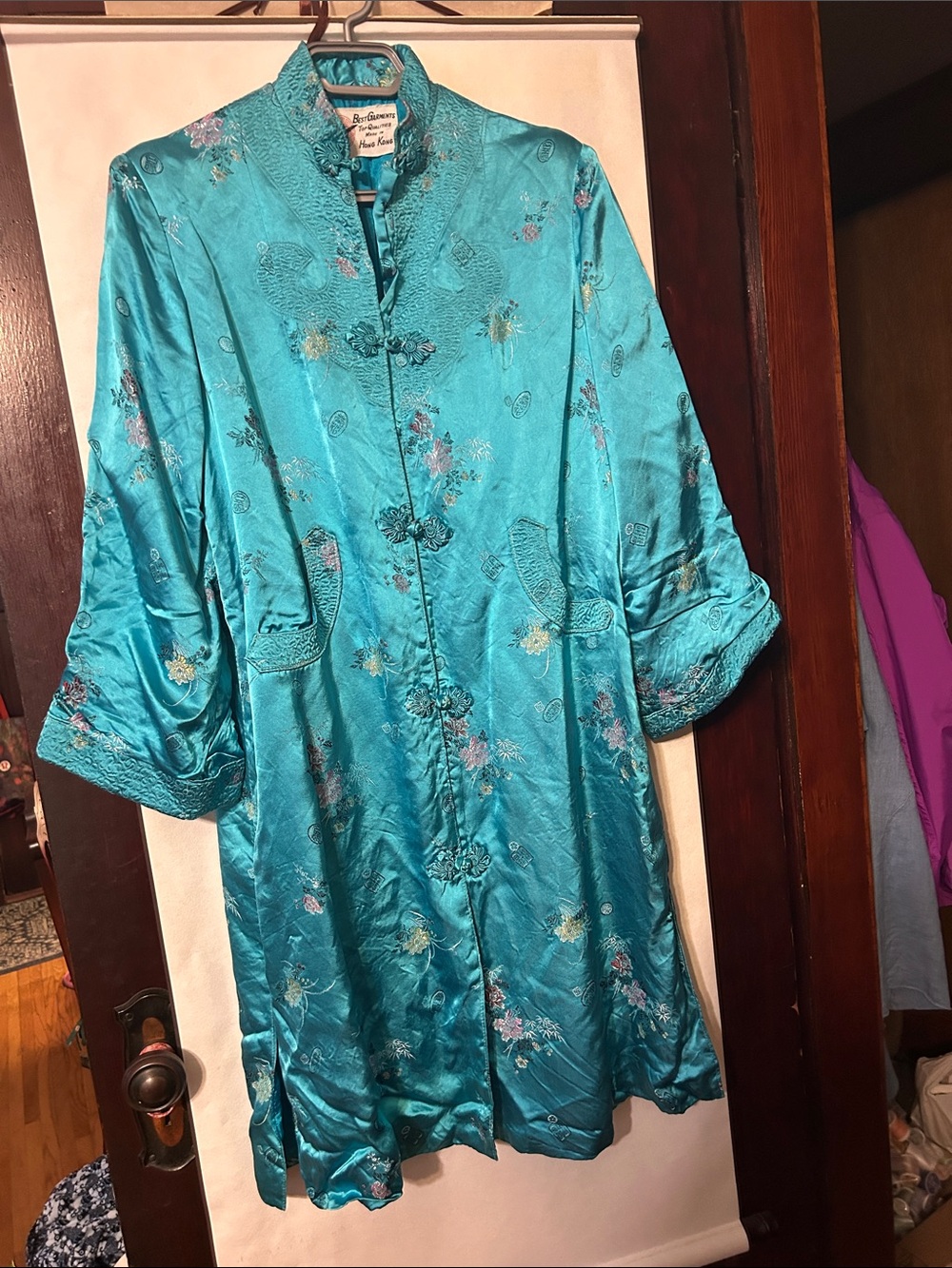 vintage 60s Chinese silk brocade robe